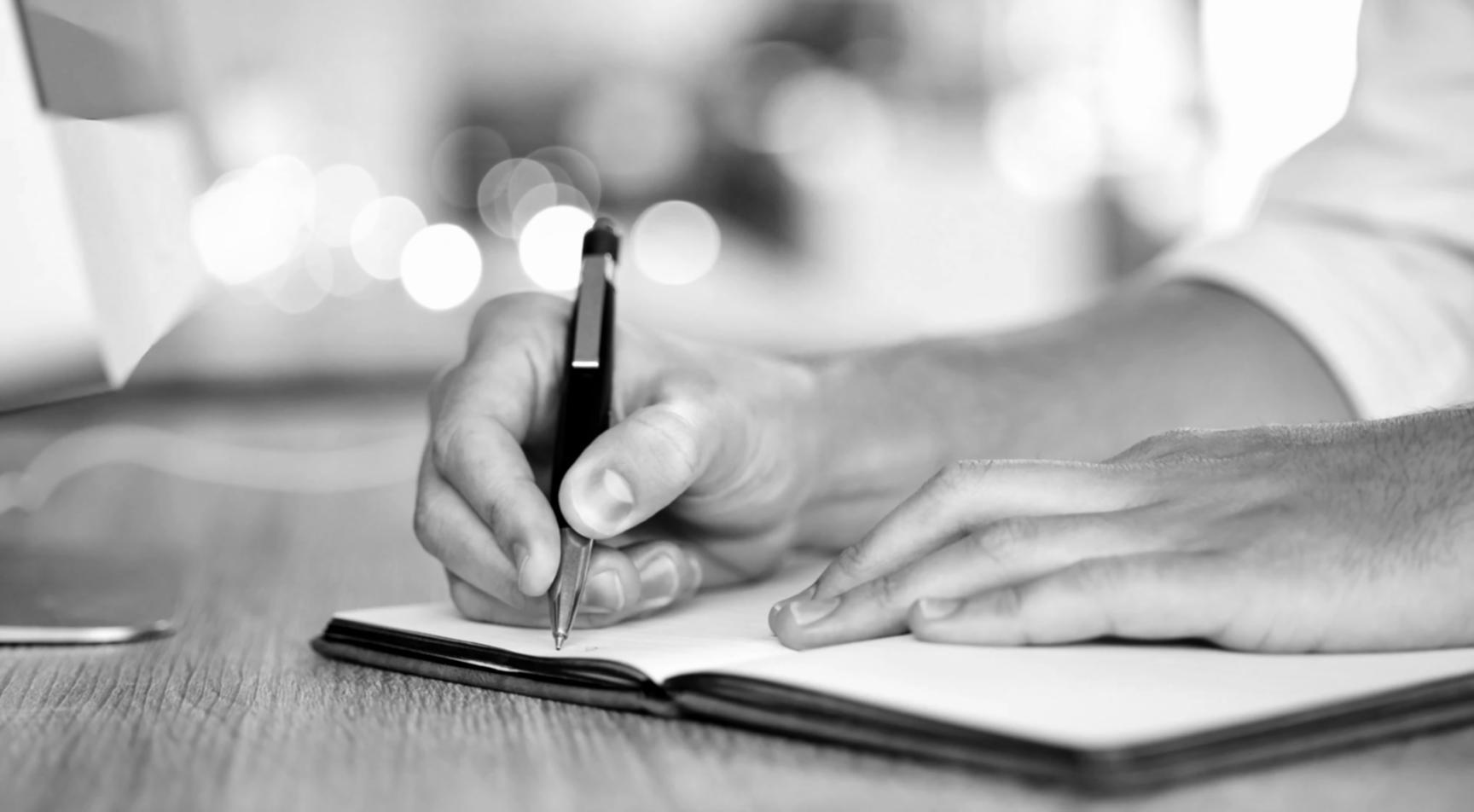 Interaktive Finanzübungen in Xalvireonix Kursen